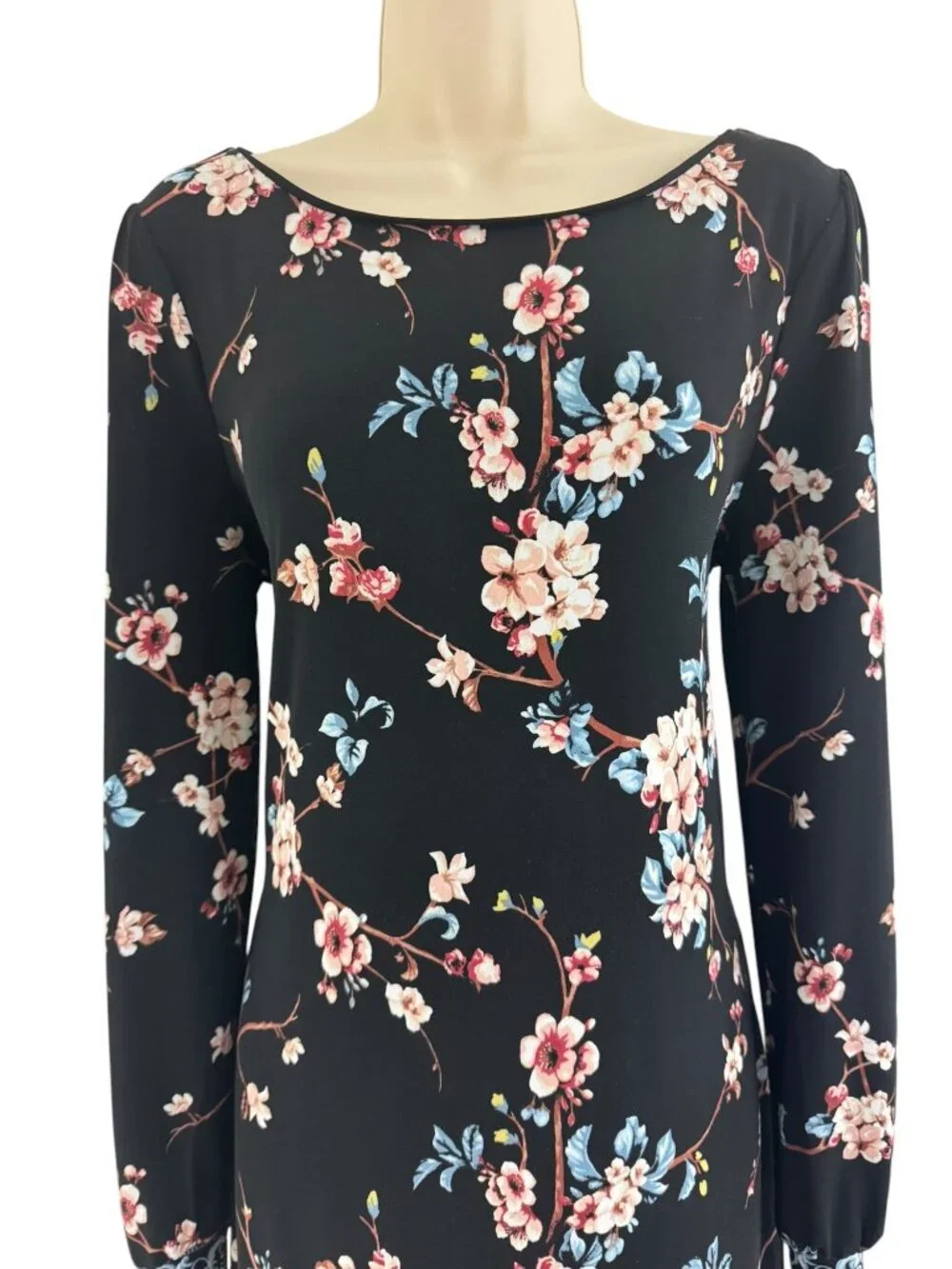 White House Black Market Black Cherry Blossom Floral Print‎ Shift Sheath Dress M